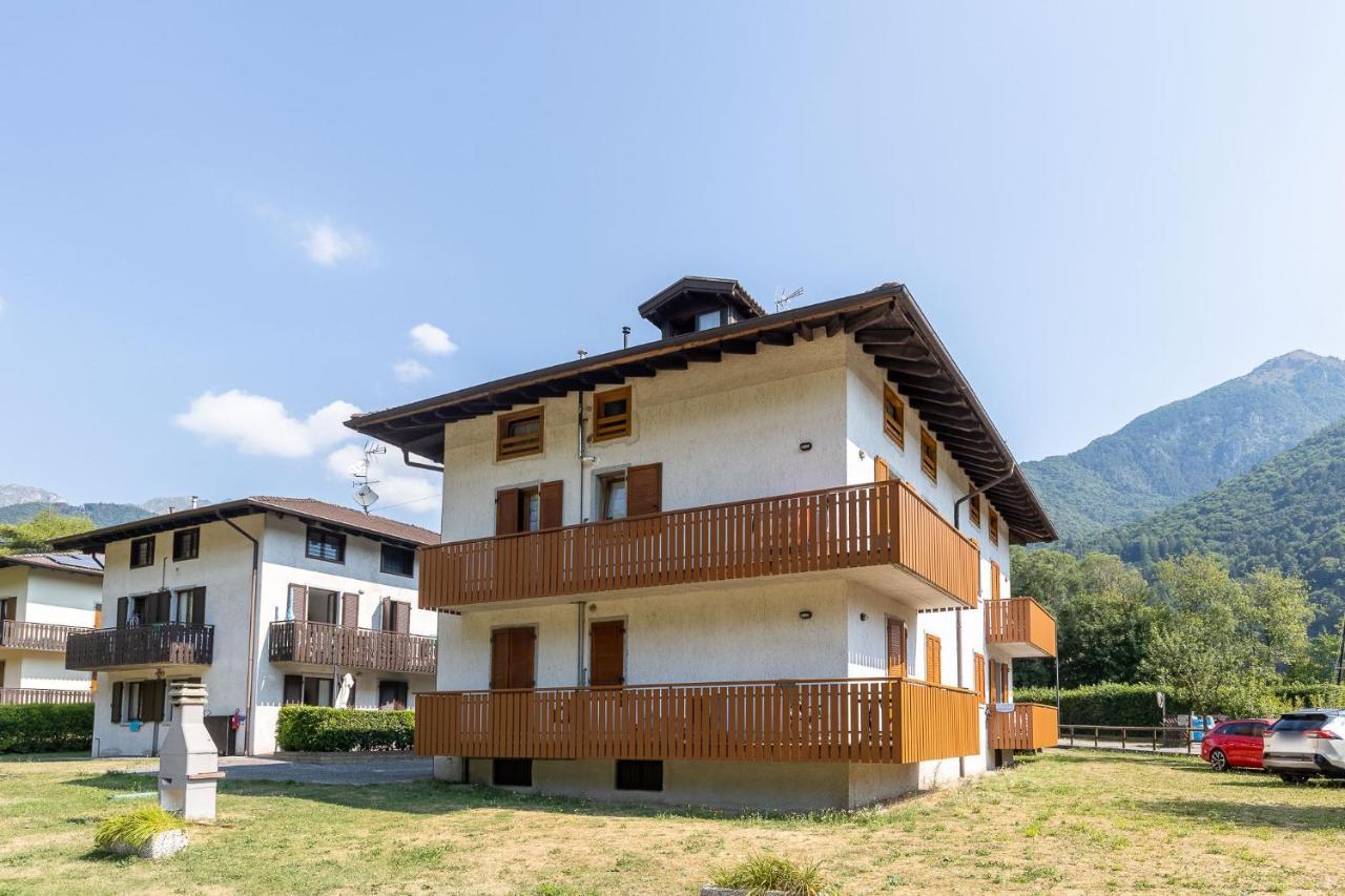 Casa Lori Apartment Pieve Di Ledro Exterior photo